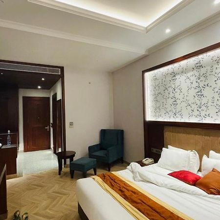 Hotel Royal Churu Экстерьер фото